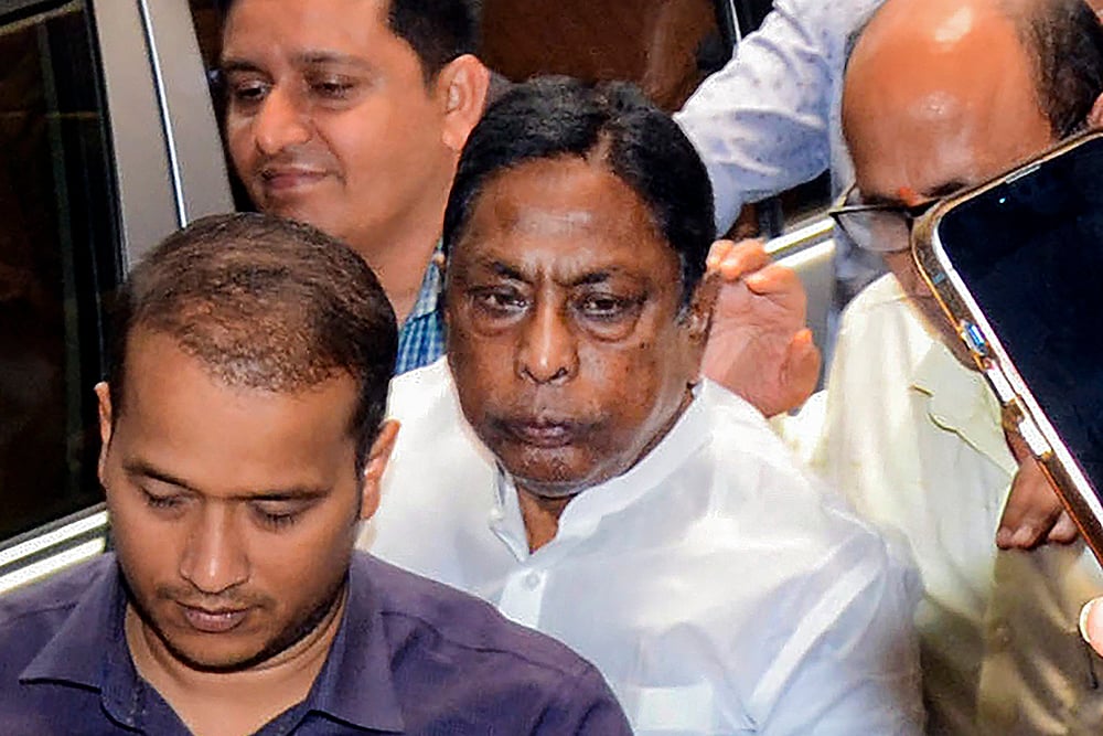 | Photo: PTI : Court extends ED's remand of Jharkhand Minister Alamgir Alam